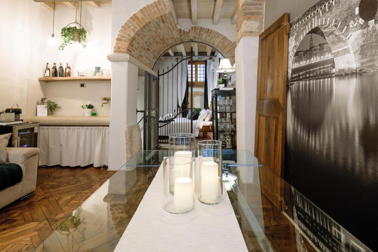 Dimora Scaligera Luxury Apartment Verona Exterior foto